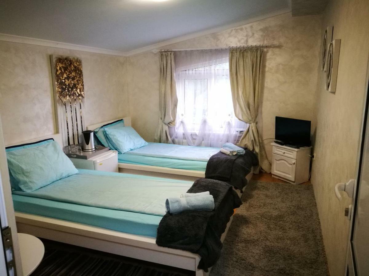 Paradise Hotel Sofia